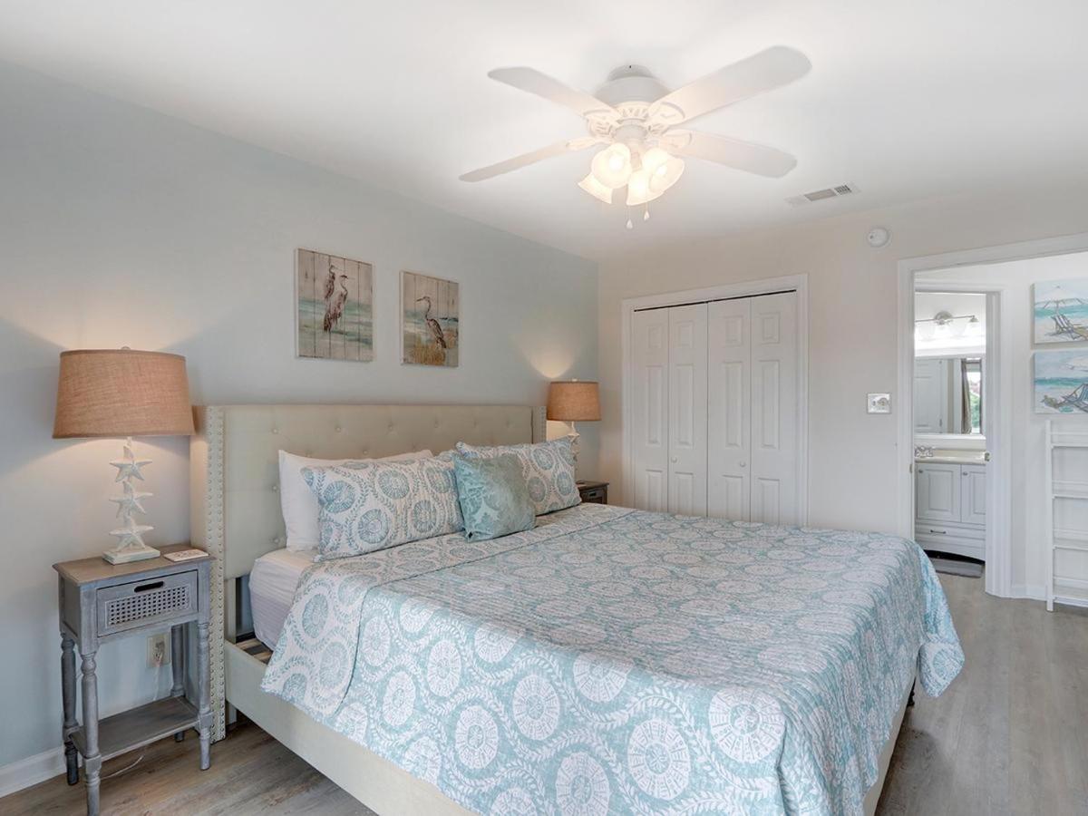 Sweet Location With Sophistication Ferienhaus